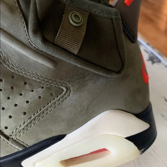 Travis Scott Jordan 6 - Picture 6 of 10